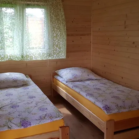 Gosciniec Mazurek , Drewniany 1 Orman Evi *